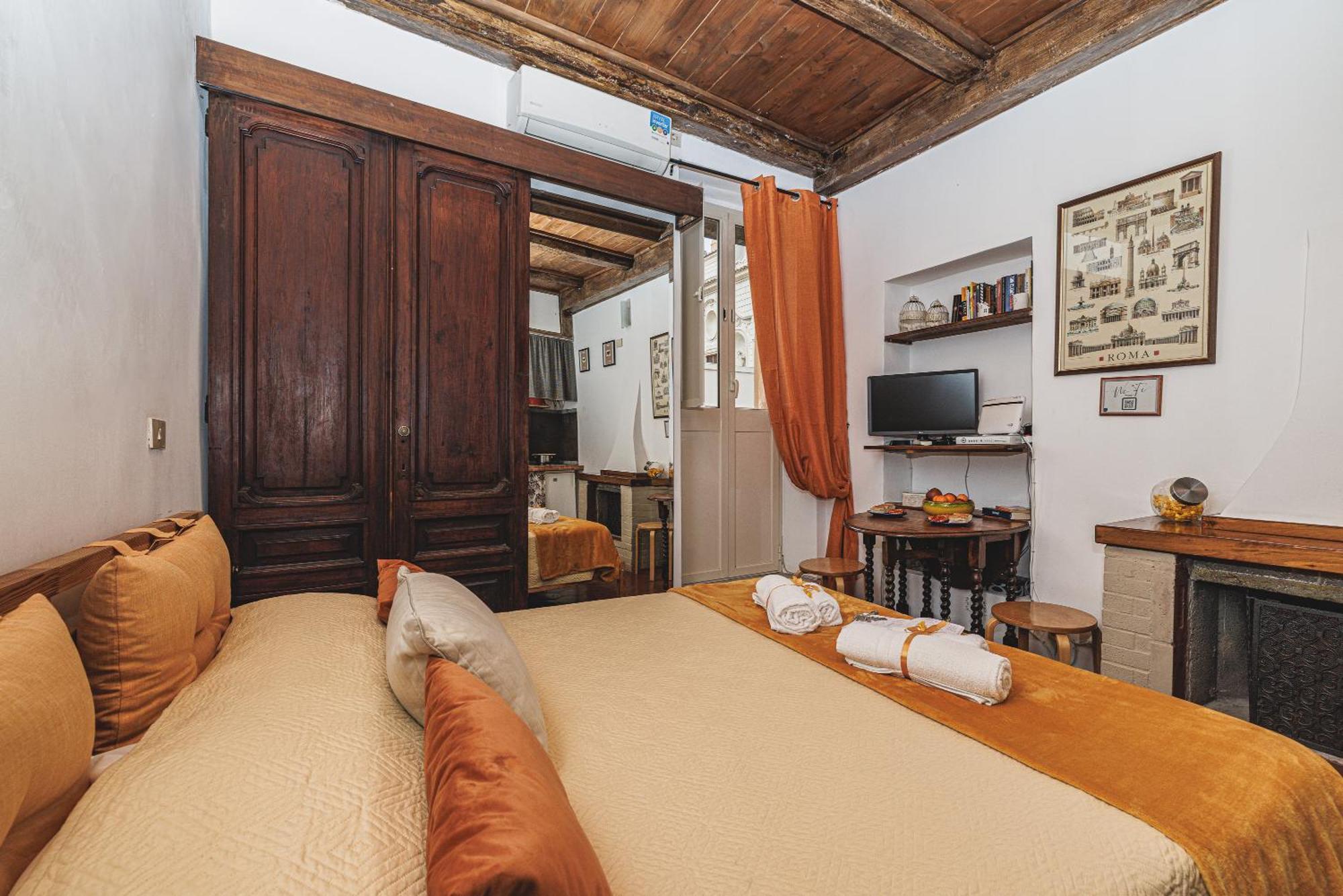 Apartmán Campo De Fiori - Casa Pettinari 78 Řím Exteriér fotografie